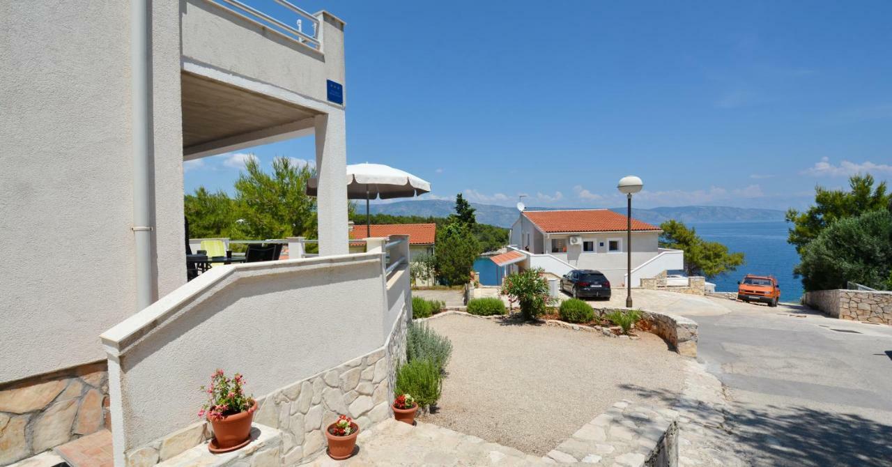Apartmani Cesarec Basina Exteriör bild