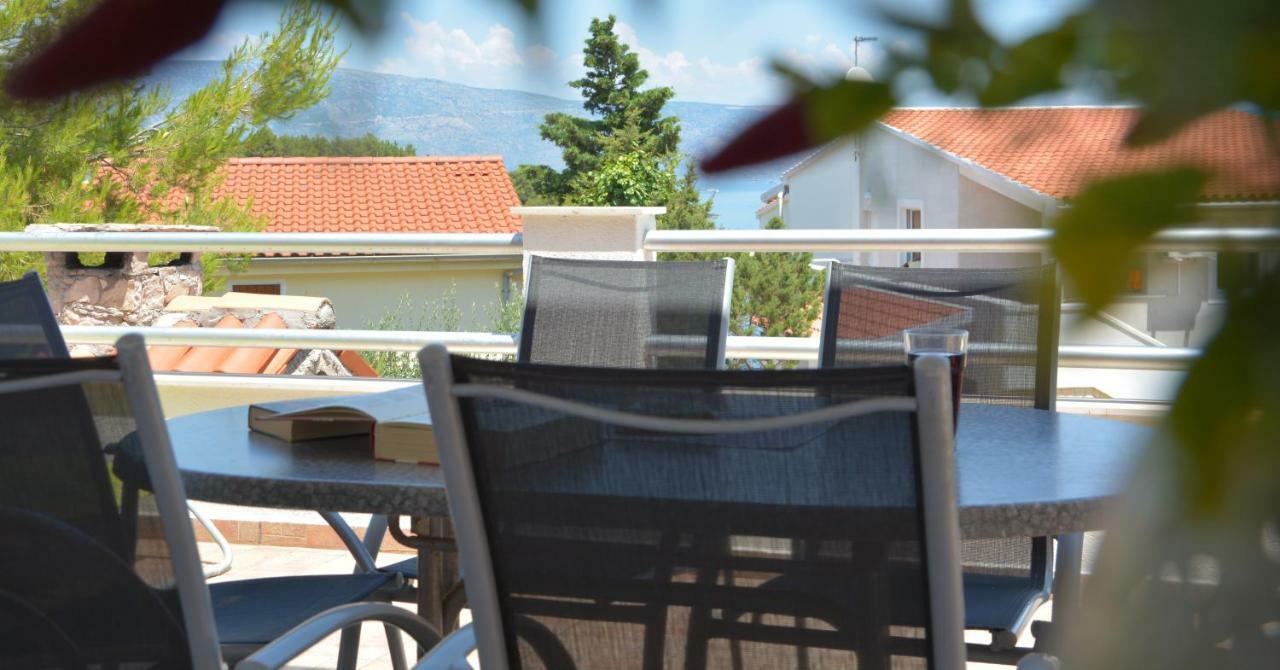 Apartmani Cesarec Basina Exteriör bild